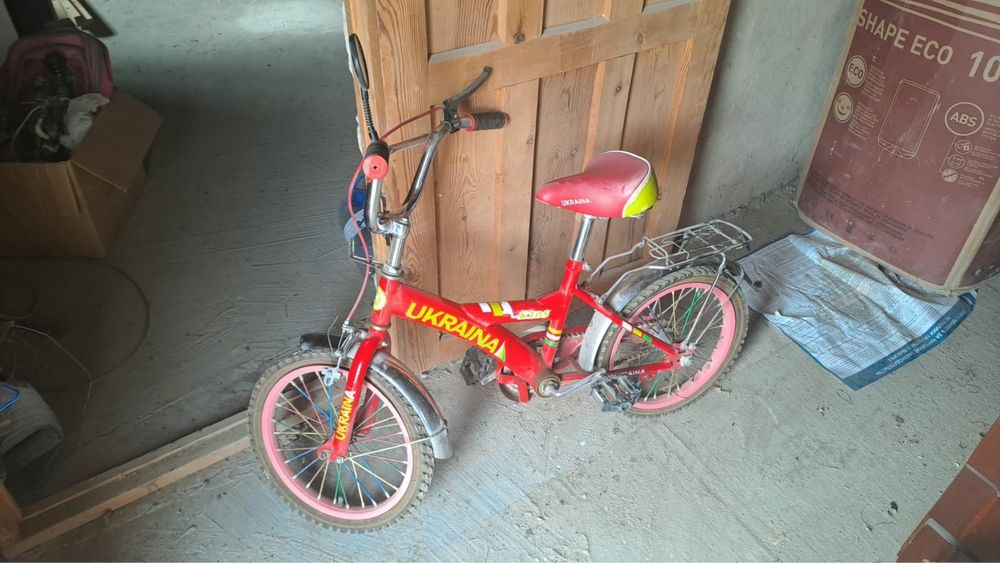 Велосипед красный