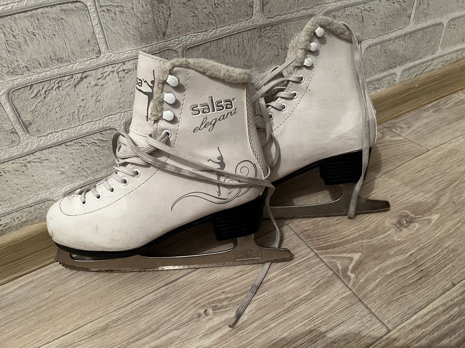 Фигурные коньки