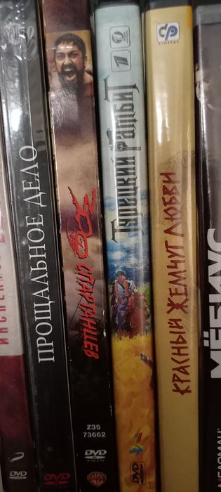 Фильмы разных жанров на DVD дисках