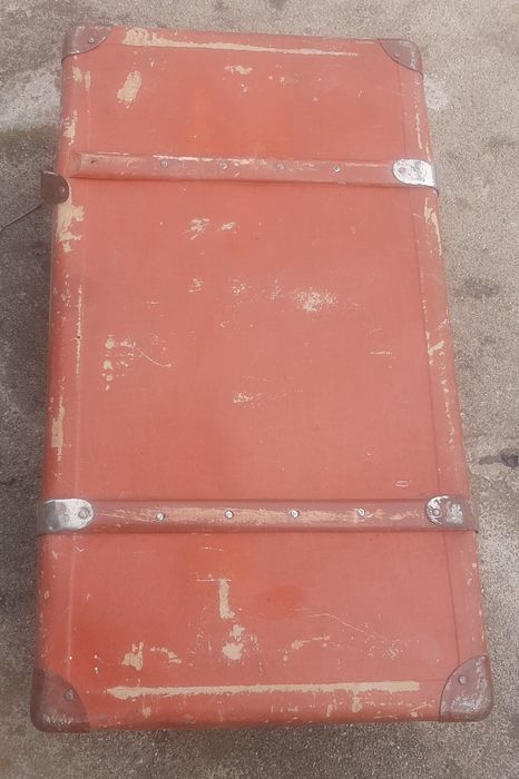 Куфар, Жакардов...