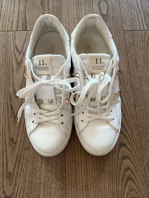 Сникърси Valentino