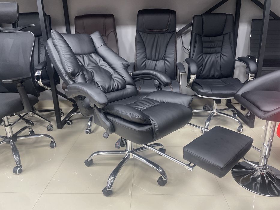Офисное кресло для руководителя Elite