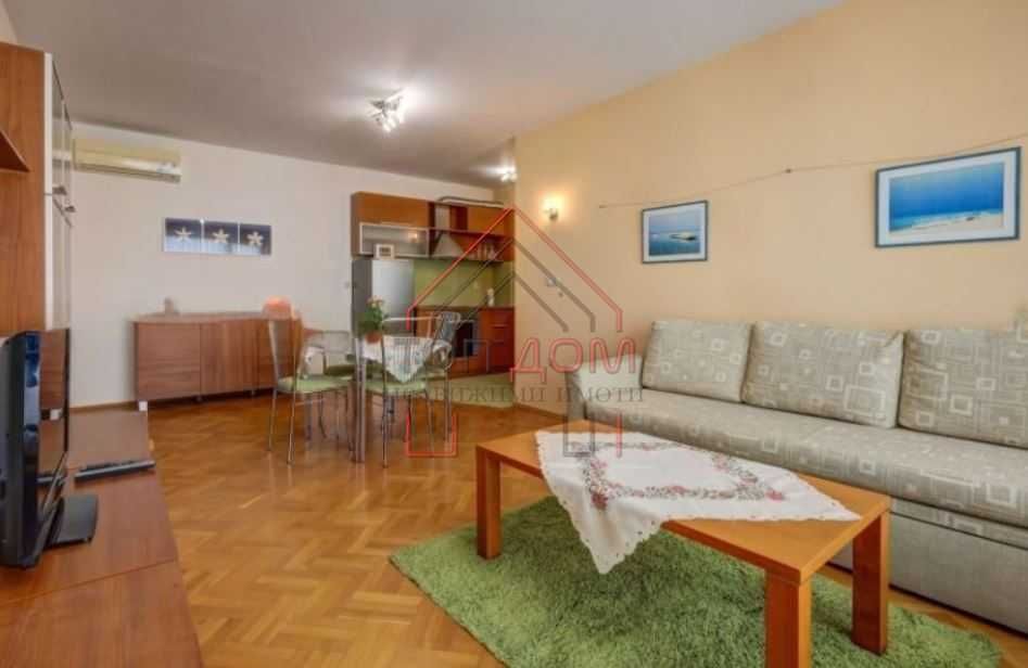 Дава се под наем Двустаен апартамент в Варна, м-т Евксиноград - 70 кв.м за 600 € - Снимка #1