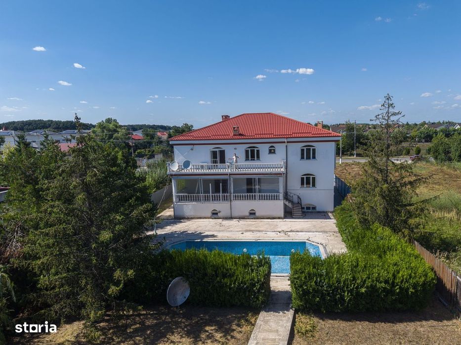 Domeniu privat 5.000 mp, cu reședință de 625 mp și piscină, Corbeanca