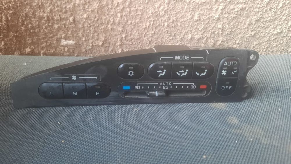 Запчасти на делику булку