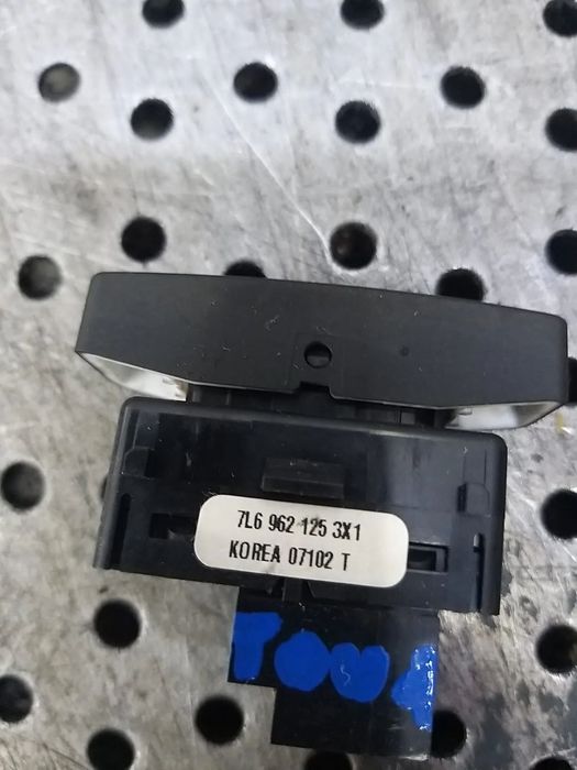 Buton blocare usi vw touareg 7l 7l6962125