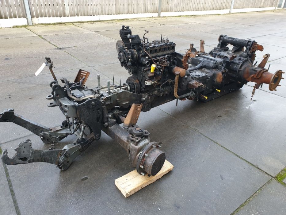 Piese tractor Case Maxxum 5120,5140,5150din dezmenbrari