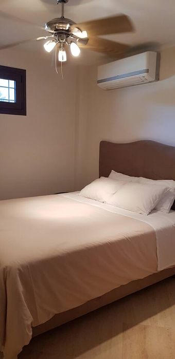 Вила на Неа Перамос