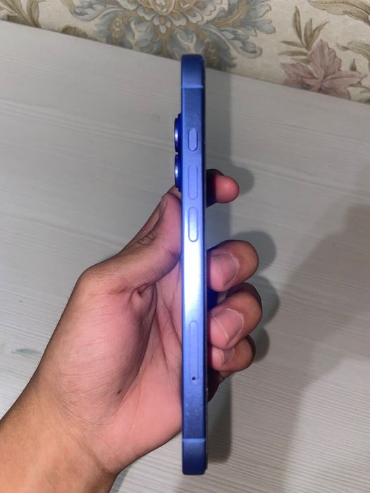 Продам Apple 16 идеал