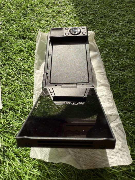 Фотокамера Sony ZV-1