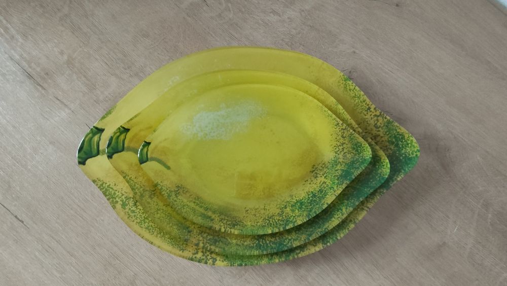 В подарок ваза и салатница