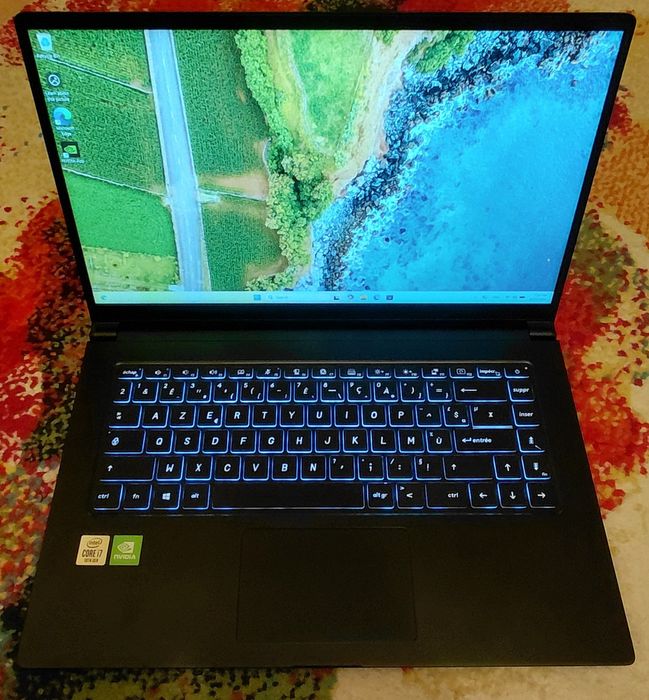 Laptop gaming MSI Modern 15 A10RAS I7 10510u 32gb ram 512gb ssd  mx330 2gb