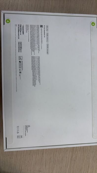 Macbook Air 15.3 16гб озу 256 ssd
