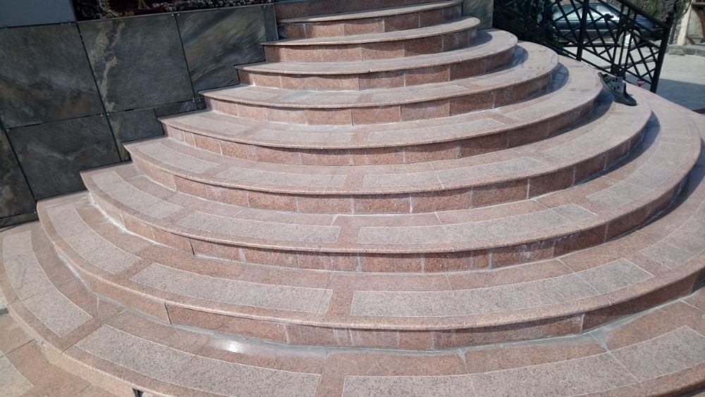 Ступени из гранита