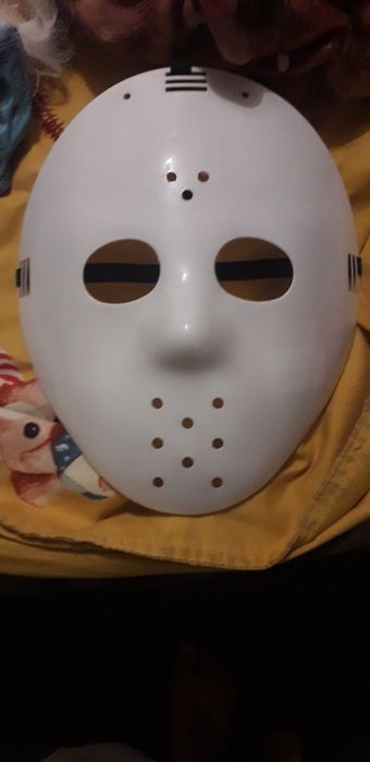 Măști și accesorii haloween