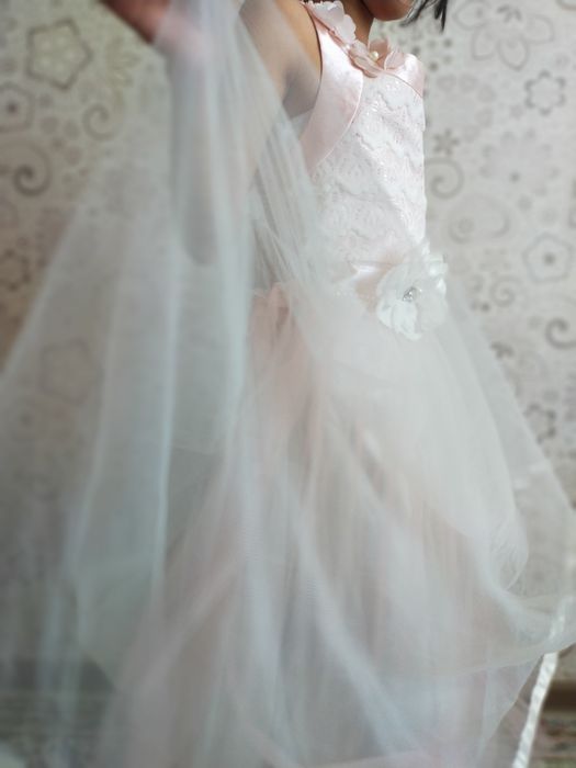 Нарядные платье для девочек