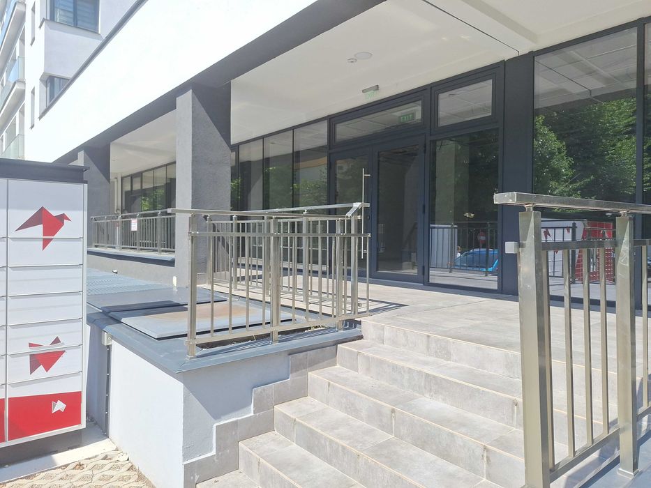 Inchiriez DOUA SPATII COMERCIALE, alaturate, de 173 mp utili , fiecare