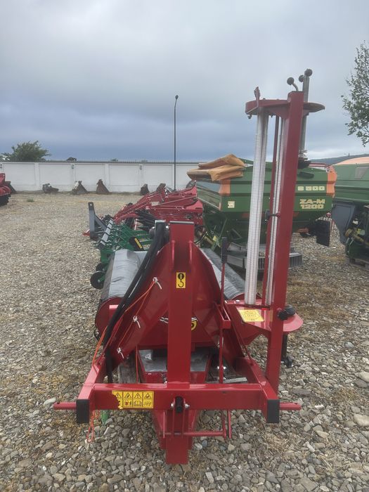 Infoliator Strumik cositoare . Grebla . Clesti baloti