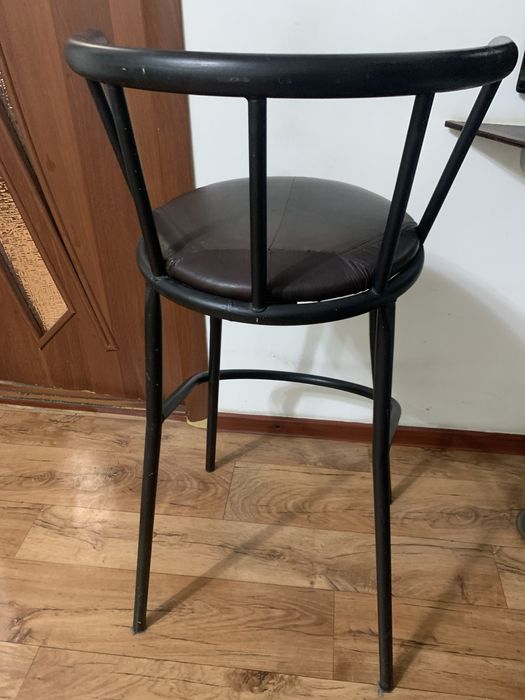 Стул барный железный