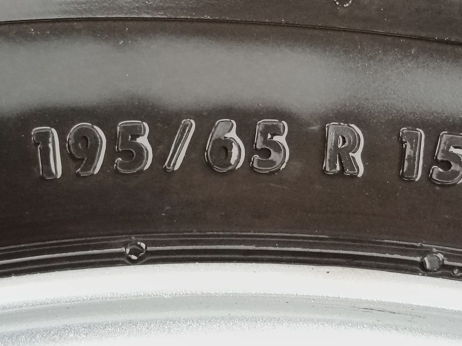 Jante aliaj plus cauciucuri