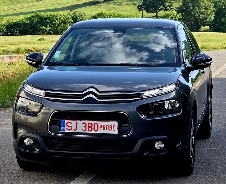 Citroen C4 Cactus  1.2 e tho Shine 2019 rate , livrare, garantie