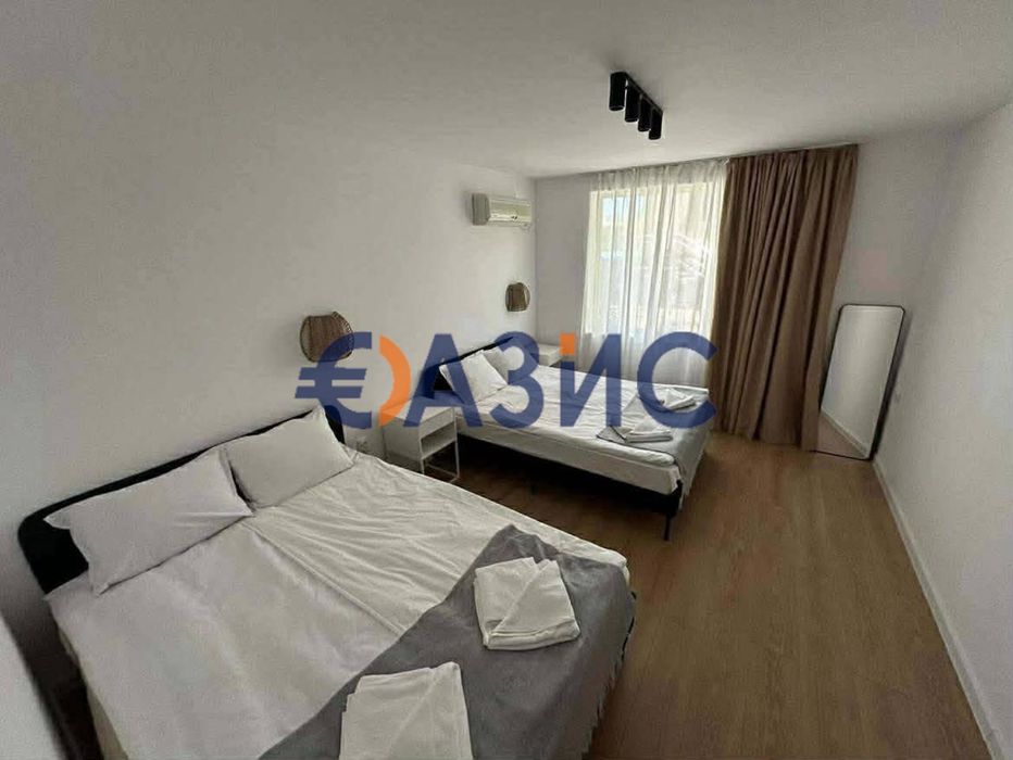 Продава се Двустаен апартамент в к.к. Слънчев бряг - 51 кв.м за 745 €/кв.м - Снимка #4