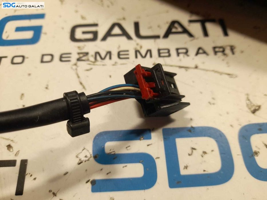 Oglinda Electrica Stanga Volkswagen Golf 5 2004 - 2008 Cod 010880 E13010880 [N0190]