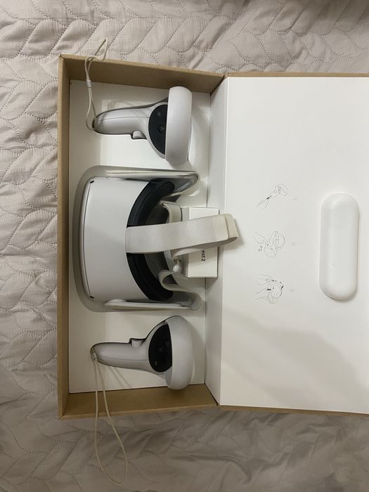 Продам Meta Quest 2 (128 GB)