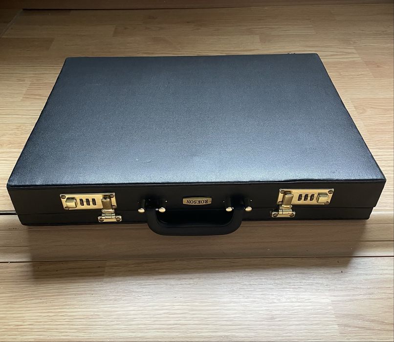 Geanta/servieta/diplomat din piele cu cifru negru