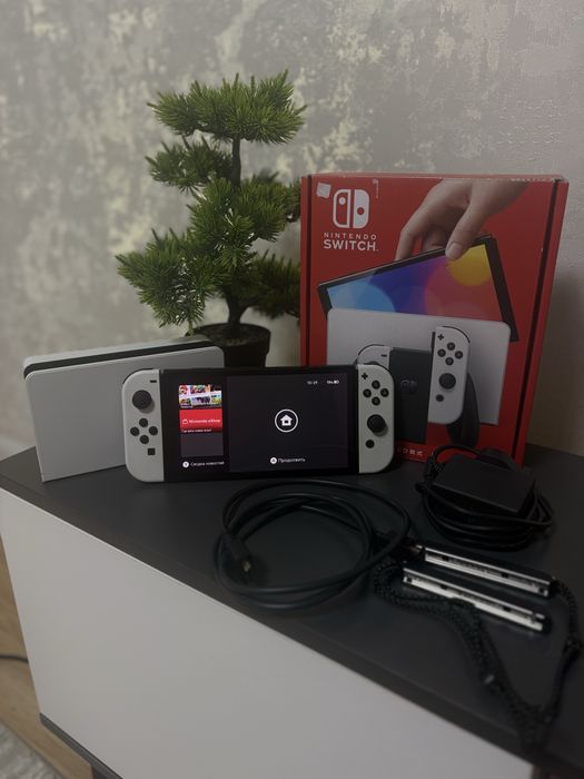 Nintendo oled + Hogwarts Legacy. Идеал. Нинтендо олед. Приставка.