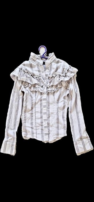 Рубашка с воланами