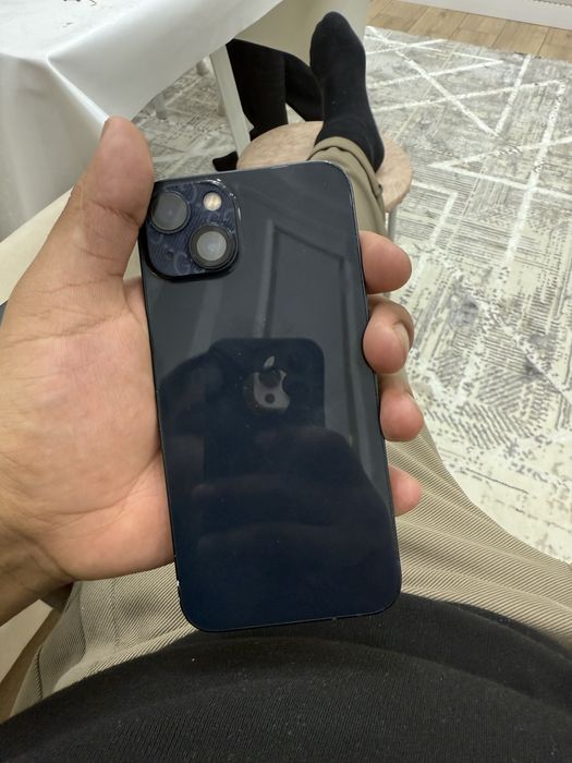 iPhone 13 с гарантии