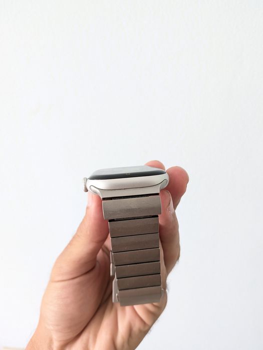 Apple iWatch 10 46mm 98% Battery