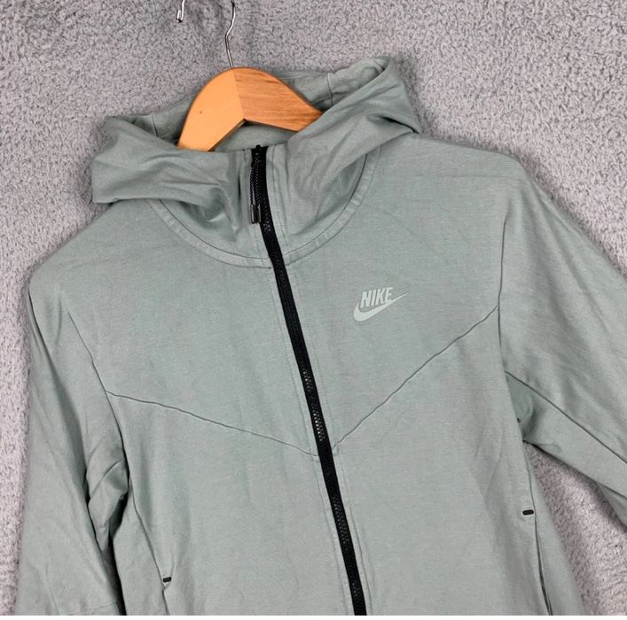 Толстовка Nike Tech Fleece