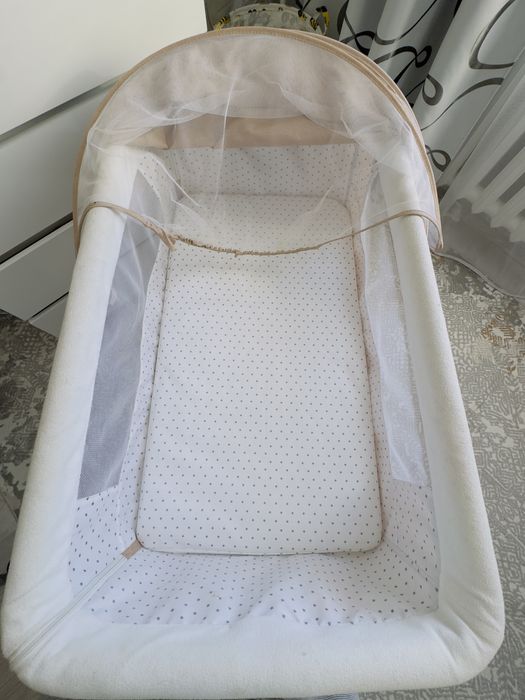 Продам манеж-кровать