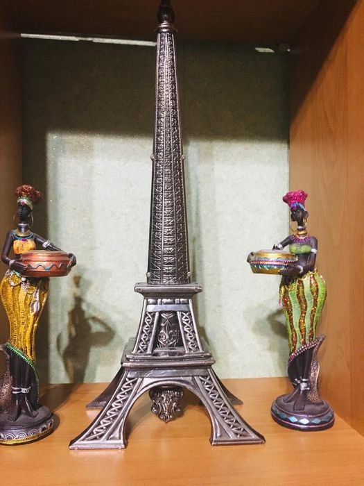 Статуэтки по 3000 тг