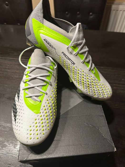 Ghete Fotbal Adidas PREDATOR ACCURACY.1 L AG