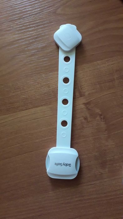 Блокировка дверей от детей