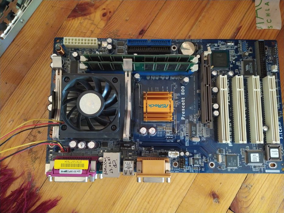 Материнская плата на запчасти