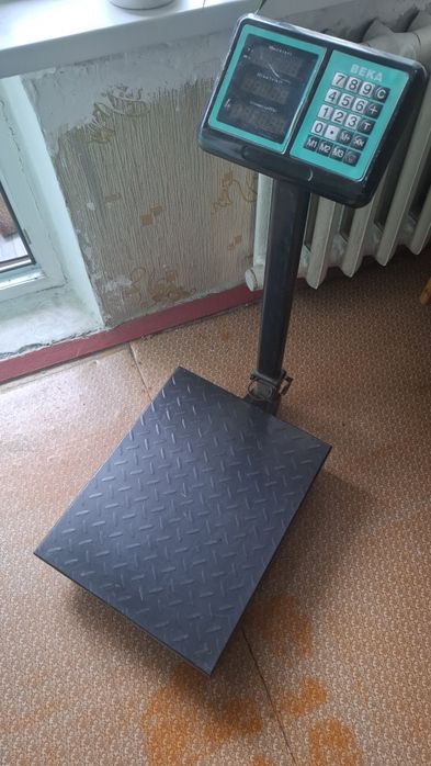 Продам срочно весы