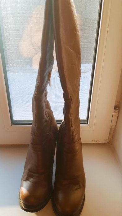 Продам зимние сапоги