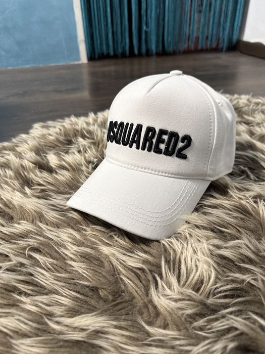 Sapca Dsquared2 alba model clasic Premium