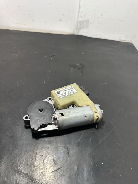 Motoras trapa plafon BMW Seria 5 E60 | 6937509 520d 525d 530d 535d