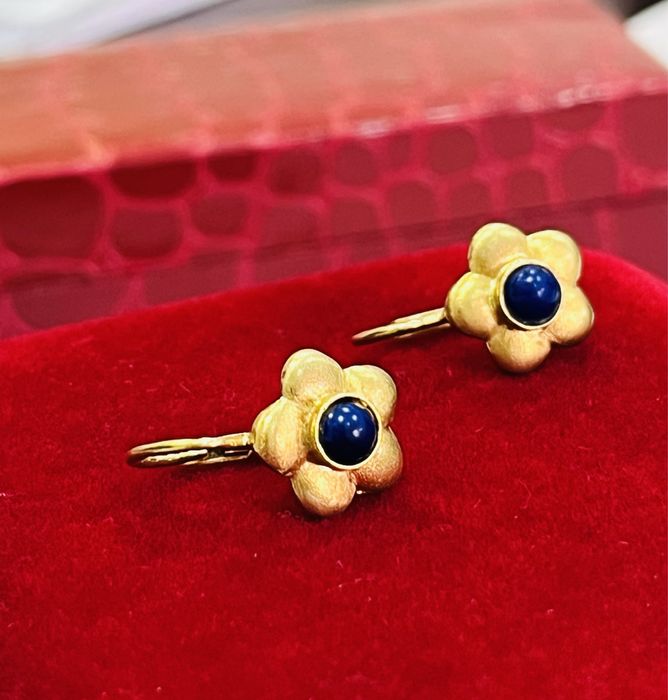 Обеци жълто злато и лапис лазур