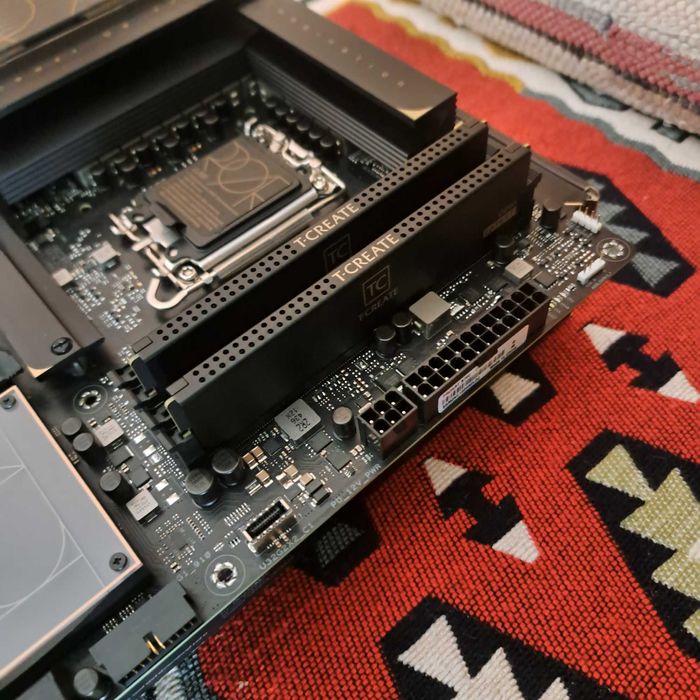 Placa de baza + rami. Pret fix
