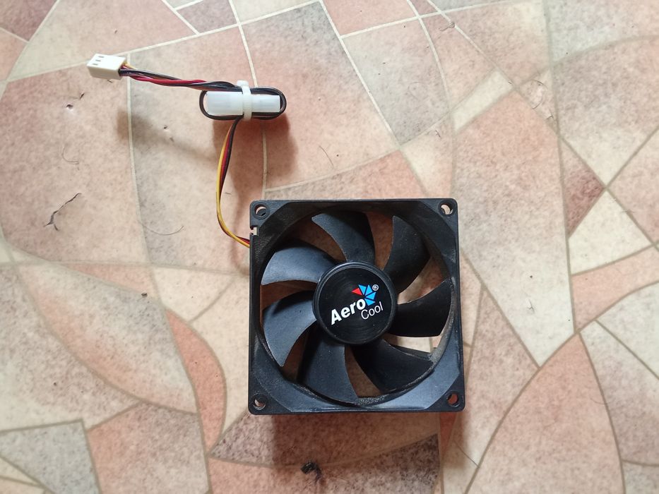 Кулер AeroCool для ПК.