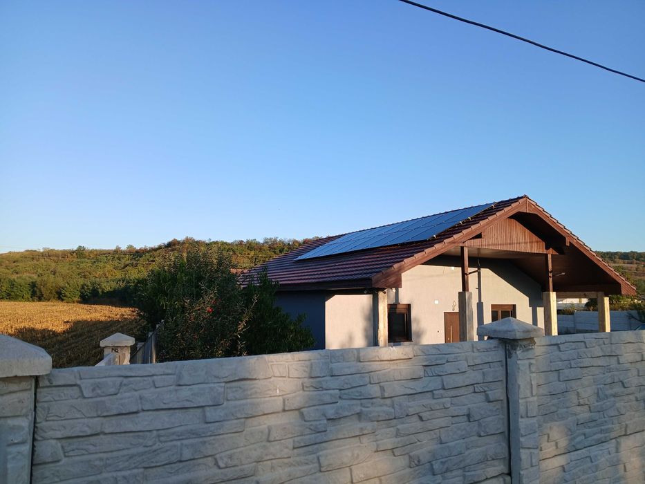 Casa noua ee de vanzare