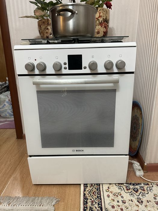 Продаётся Газ плита Bosch