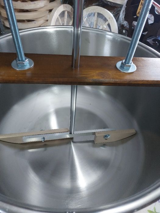 Oala cu amestecare gemuri,zacusca,bulion,ketchup