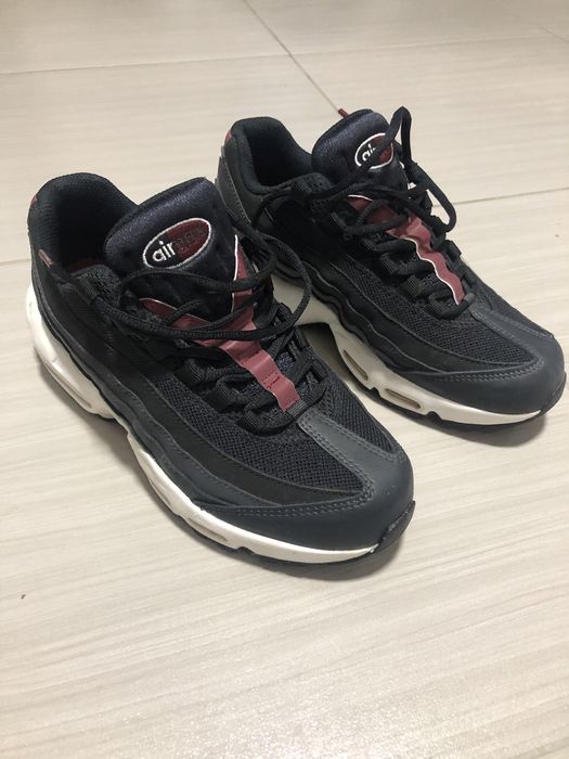 Adidasi Nike AirMax 95